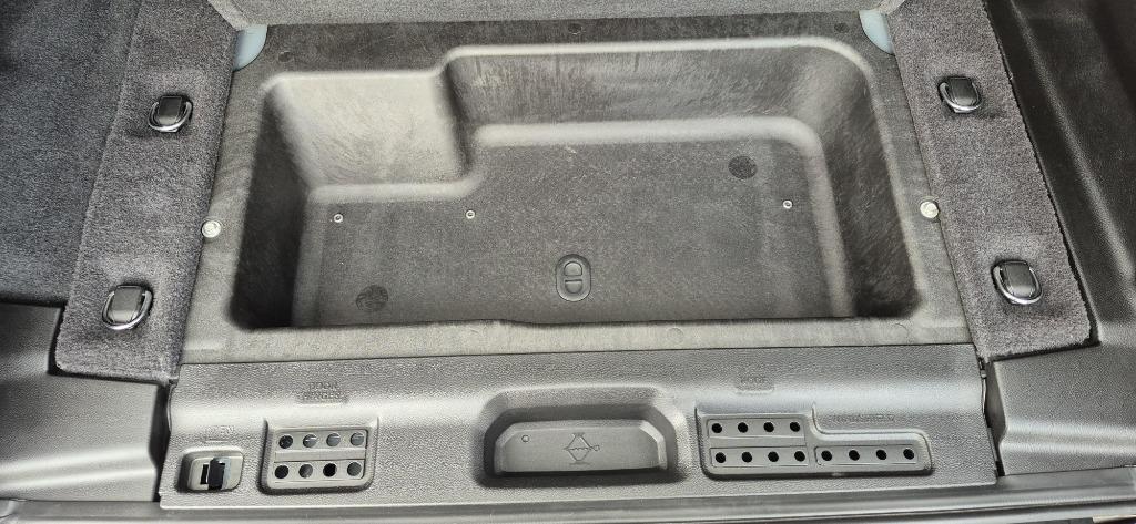 2024 Jeep Wrangler 4-Door Sahara - Photo 20