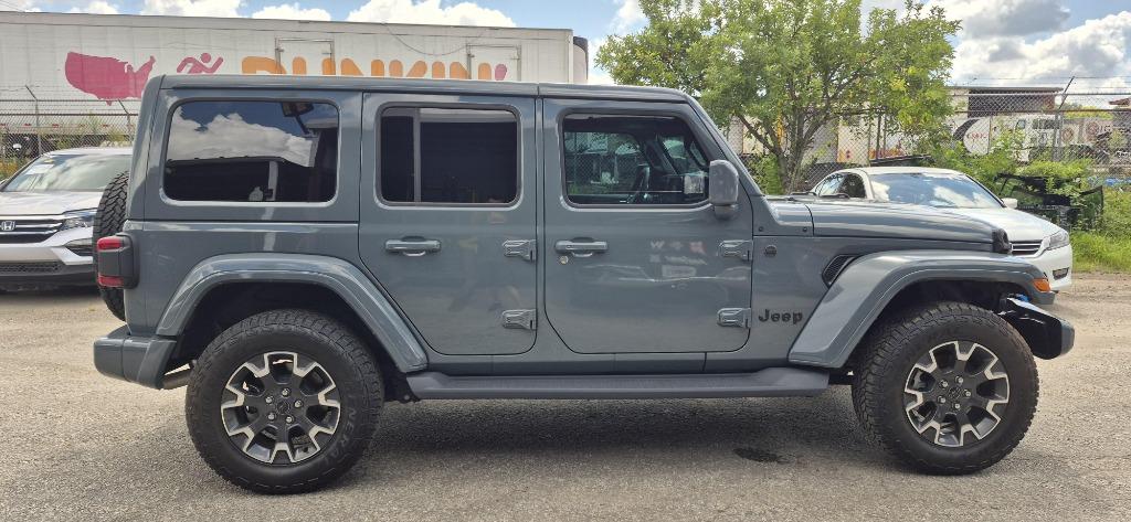 2024 Jeep Wrangler 4-Door Sahara - Photo 8