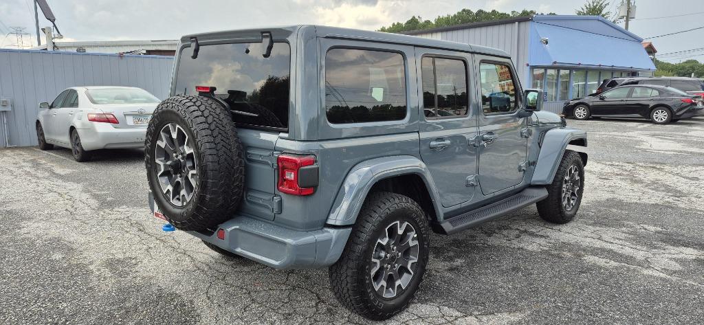 2024 Jeep Wrangler 4-Door Sahara - Photo 7