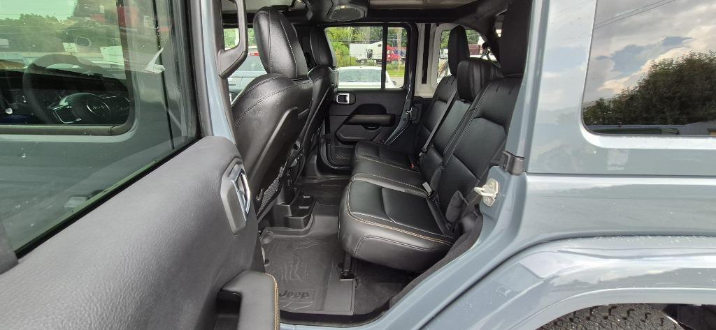2024 Jeep Wrangler 4-Door Sahara - Photo 37
