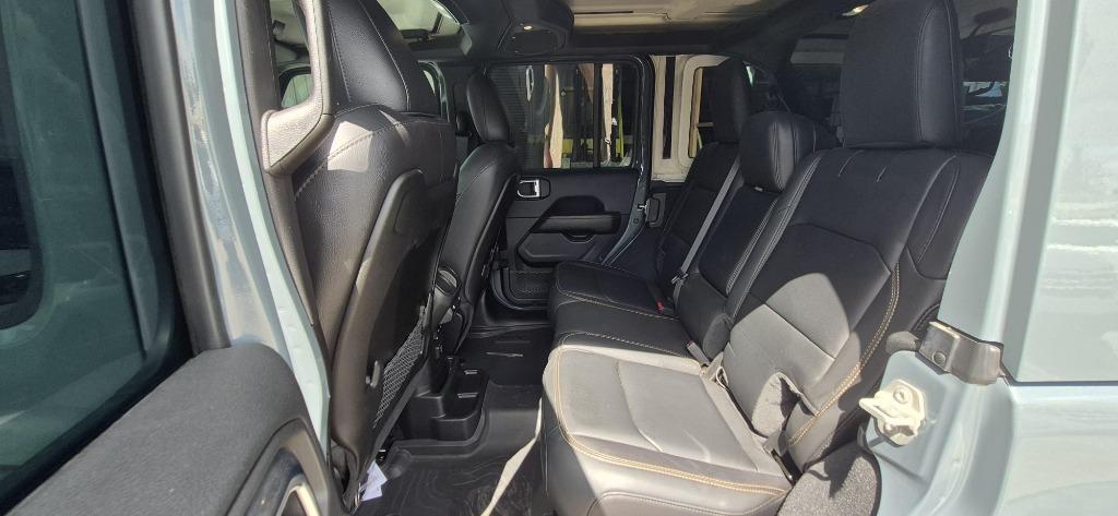 2024 Jeep Wrangler 4-Door Sahara - Photo 39