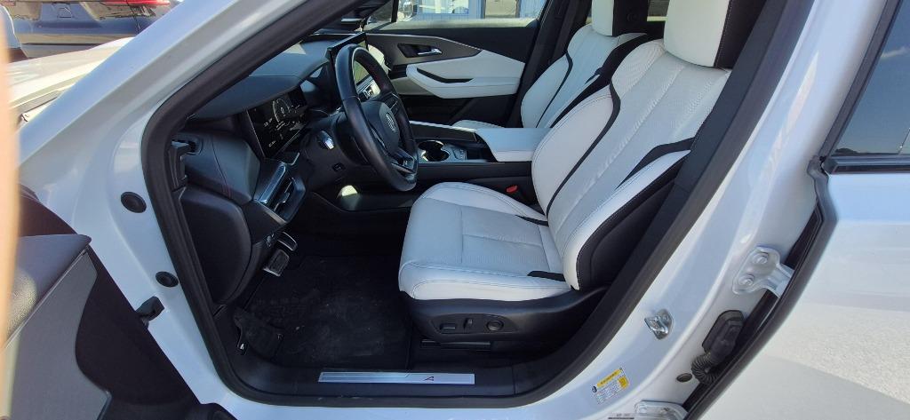 2024 Acura ZDX A-SPEC - Photo 11